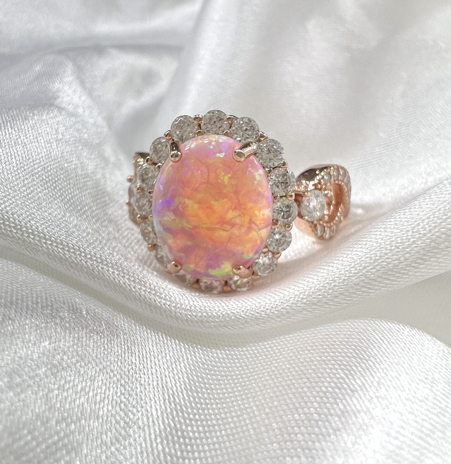 925 Sterling Silver Infinity Oval Cut Lab-Grown Semi Transparant Pink Opal & Diamond CZ - Rose Gold Plated