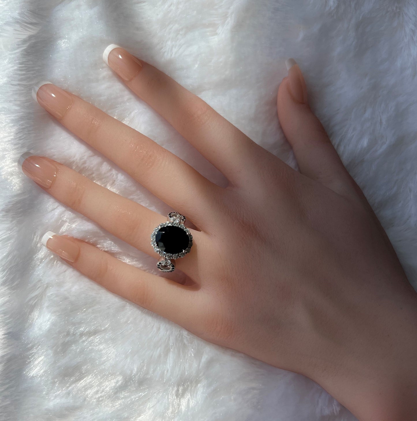 *PRE-ORDER - 925 Sterling Silver Infinity Oval Cut Black Onyx & Diamond Cubic Zirconia Ring
