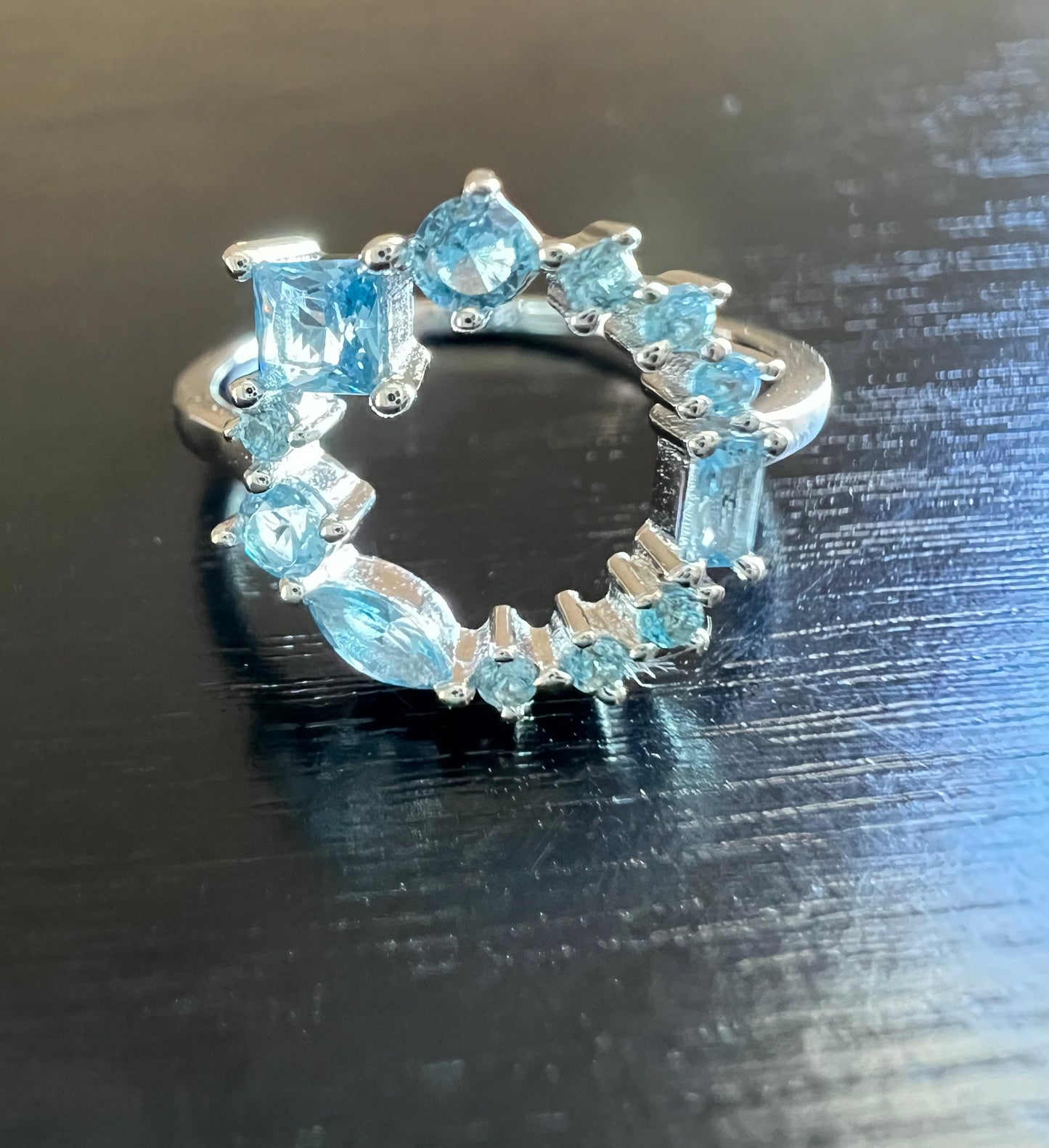 Dainty 925 Sterling Silver London Blue Nano Crystal Geometric Cluster Band Open Circle Ring