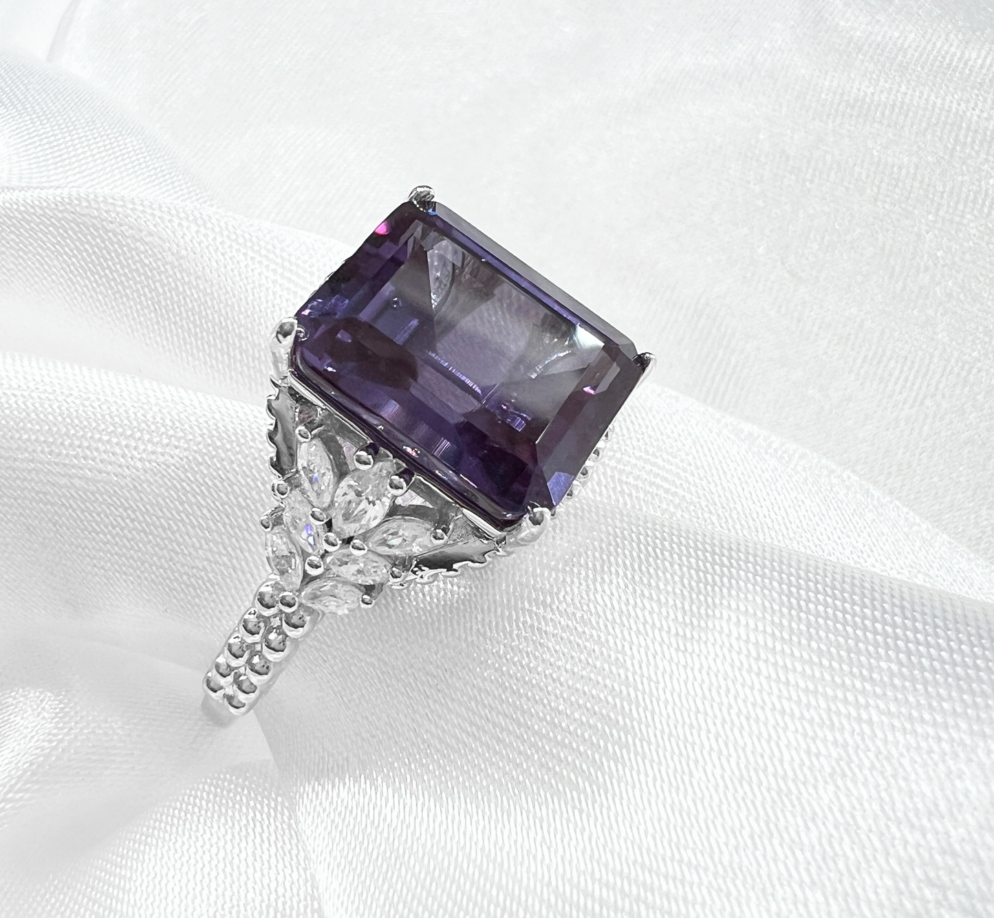 Emerald-Cut Color Changing Alexandrite Beaded Shank 925 Sterling Silver Ring