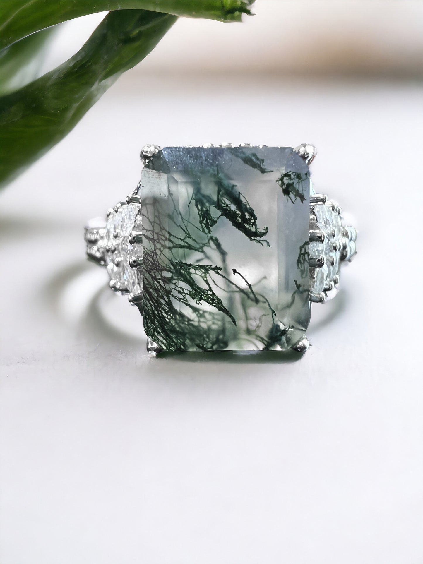 925 Sterling Silver Moss Agate Beaded Shank Ring